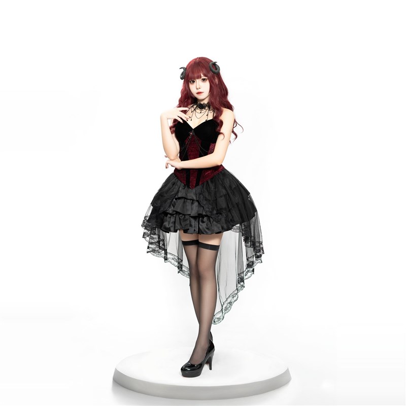 Dark Gothic Style Devil  Suit  - Ethnic Fashion Dress recension och pris