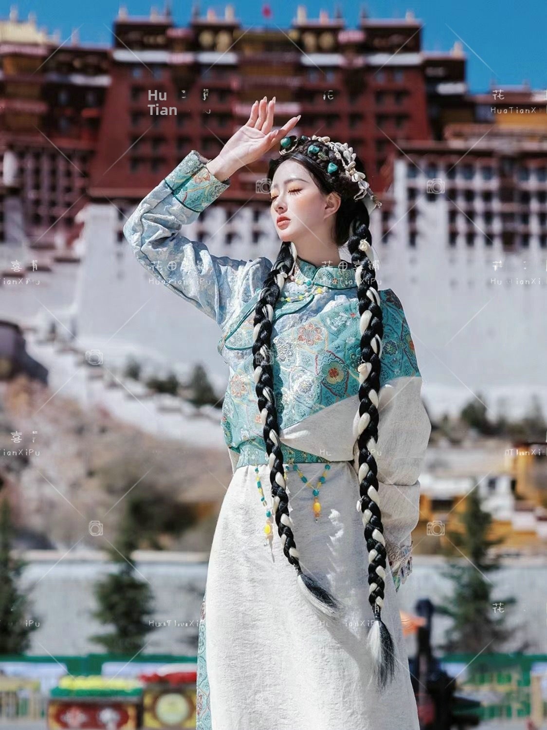 Blue Tibetan Ethnic Noblewoman - Ethnic Clothing & Online Fashion Store Khaadi Pk recension och pris