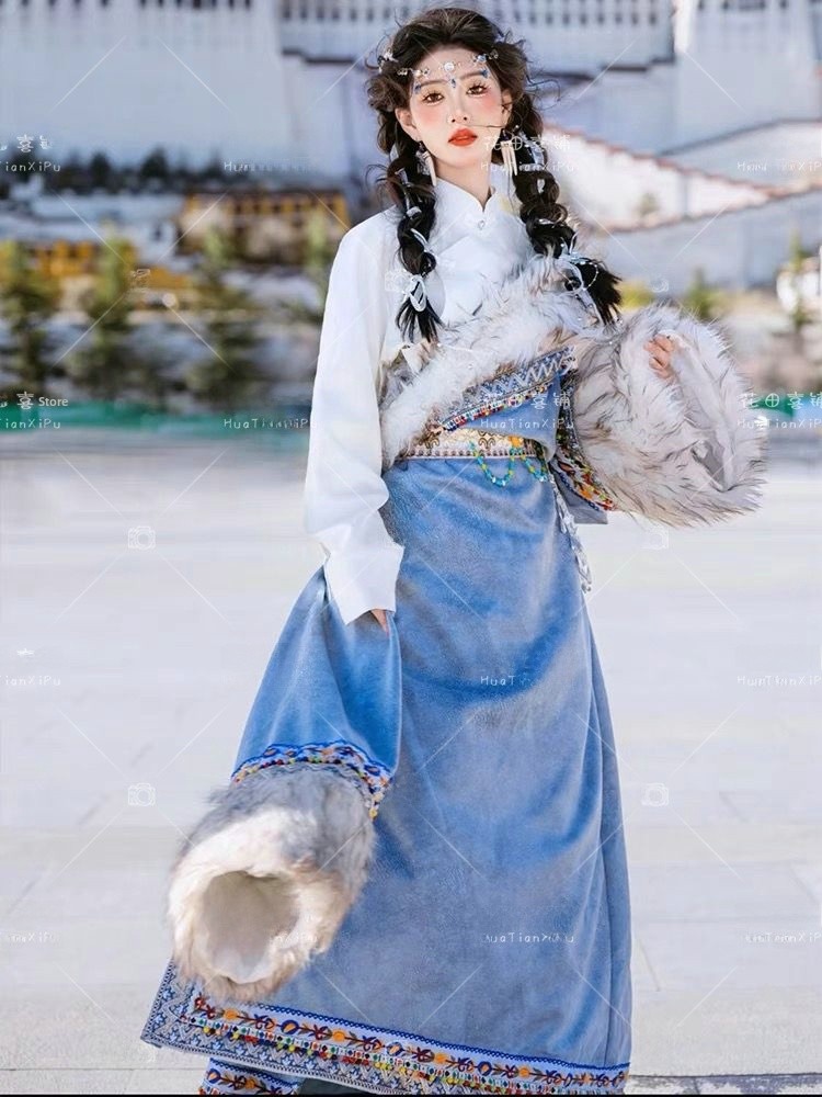 Tibetan Ethnic Women's  Robe F - Ethnic Clothing & Online Fashion Store Khaadi Pk recension och pris