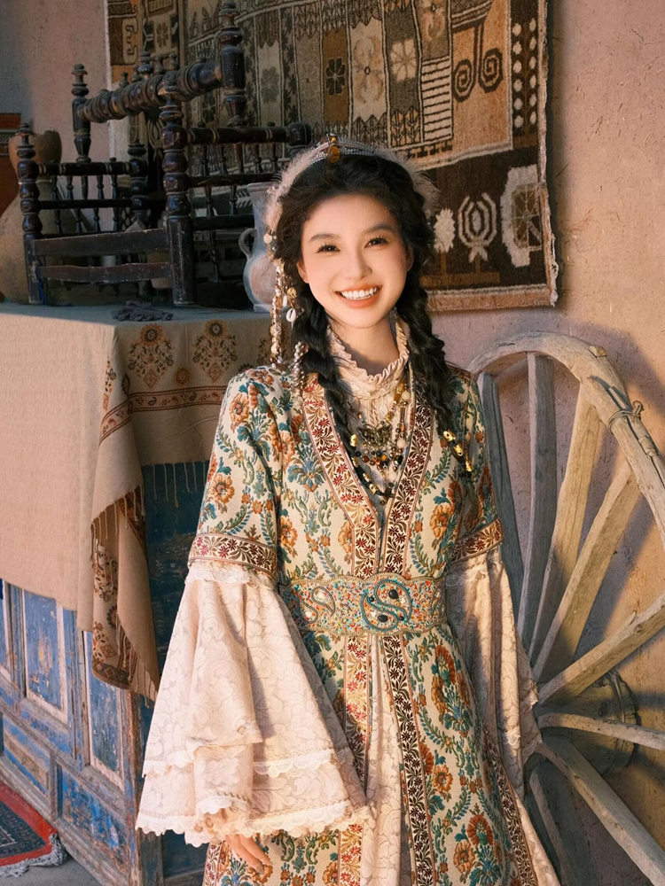 Princess Style Ethnic Minority - Ethnic Clothing & Online Fashion Store Khaadi Pk recension och pris